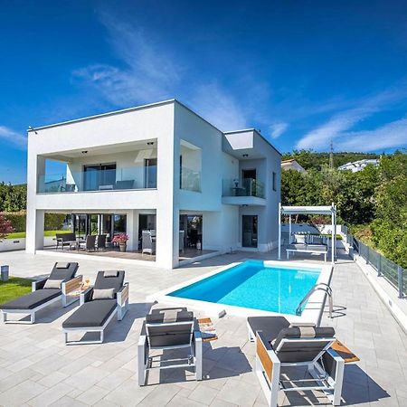 Villa Rina - Luxury Holiday Home ซริกเวนิซา ภายนอก รูปภาพ