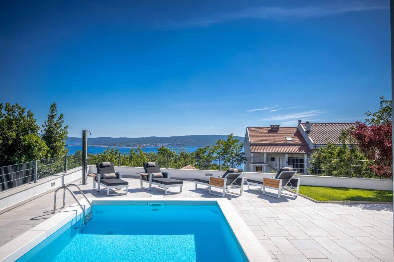 Villa Rina - Luxury Holiday Home ซริกเวนิซา ภายนอก รูปภาพ