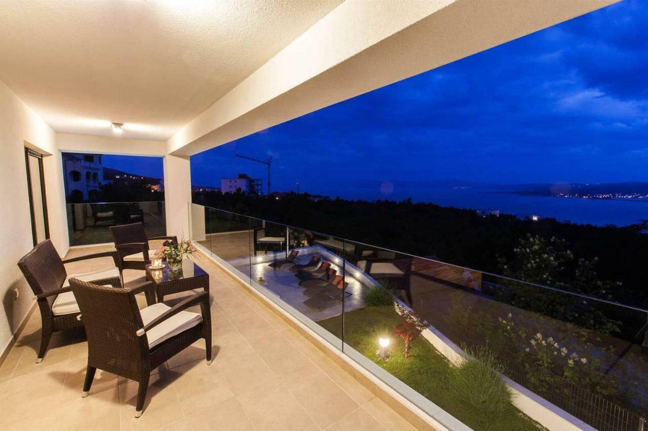 Villa Rina - Luxury Holiday Home ซริกเวนิซา ภายนอก รูปภาพ