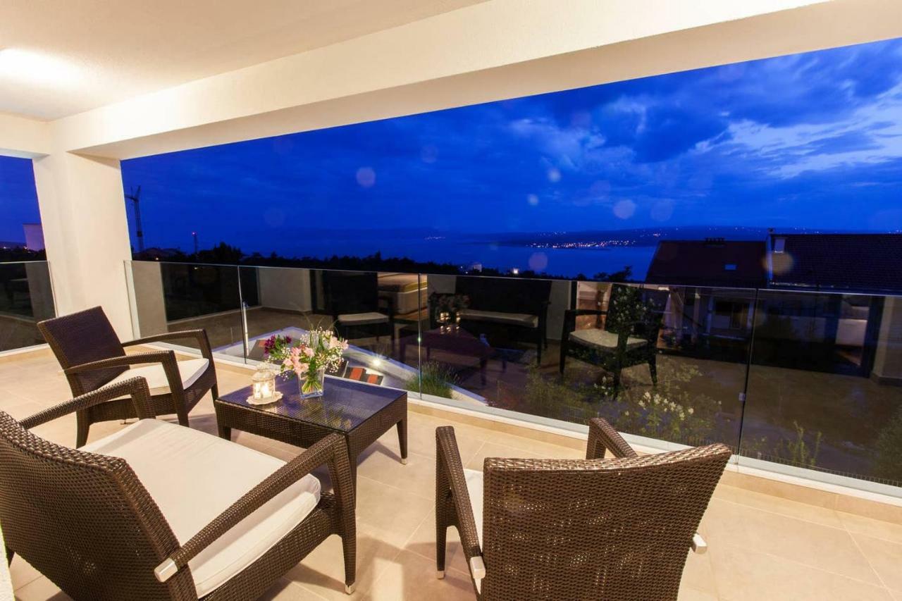 Villa Rina - Luxury Holiday Home ซริกเวนิซา ภายนอก รูปภาพ