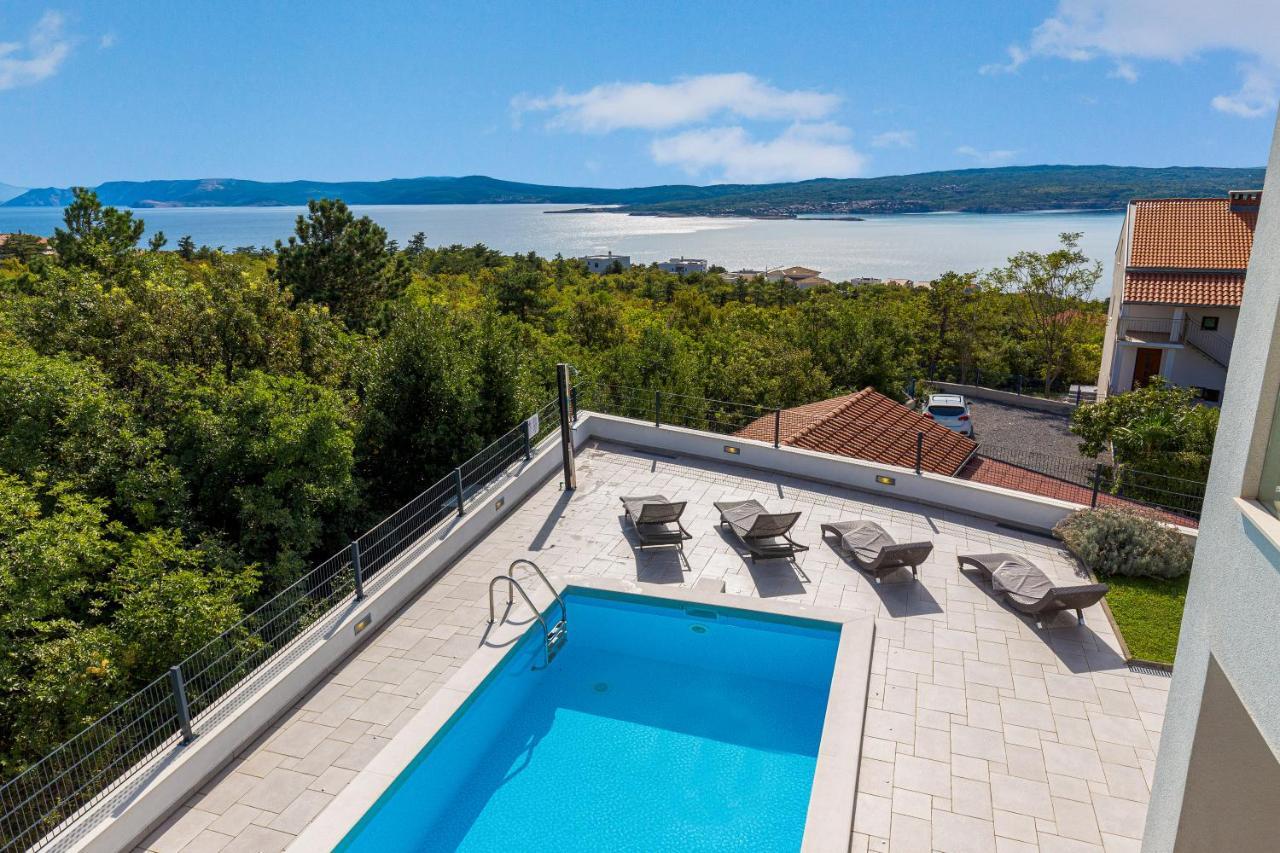 Villa Rina - Luxury Holiday Home ซริกเวนิซา ภายนอก รูปภาพ